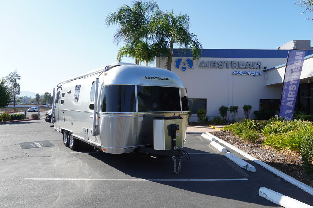 2026 Airstream Globetrotter 25FBQ in temecula CA