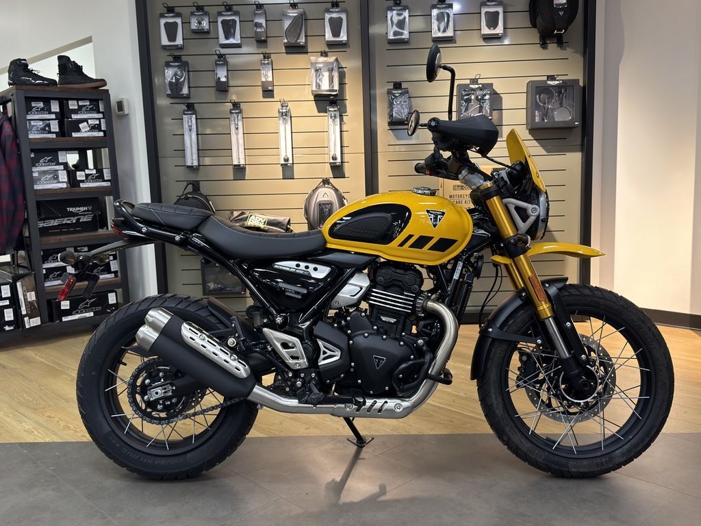 2026 Triumph Scrambler 400 XC Racing Yellow 400 XC in Knoxville, TN