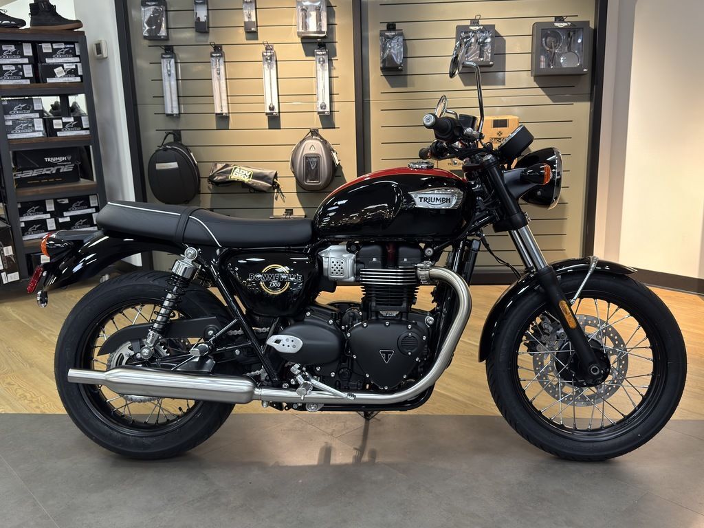 2026 Triumph Bonneville T100 Jet black T100 in Knoxville, TN
