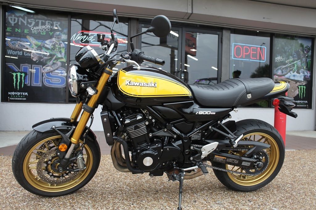 2024 Kawasaki Z900RS SE ABS ABS in Hialeah, FL