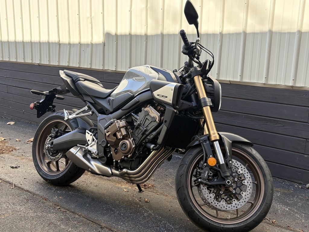 2025 Honda® CB650R E-Clutch BASE in Waynesboro, VA