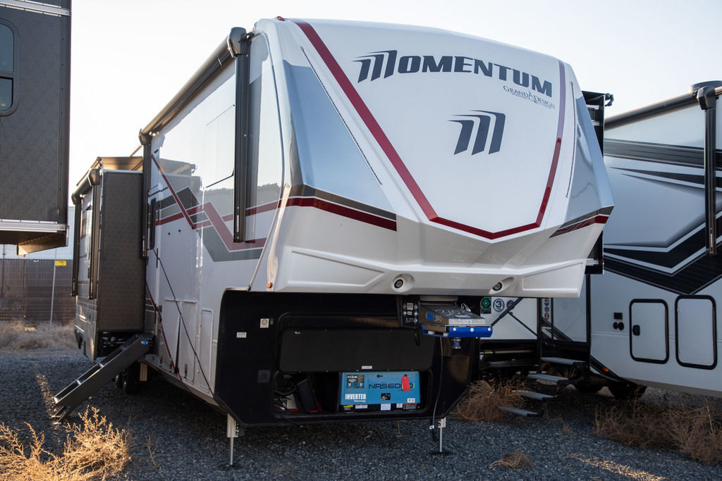2025 Grand Design Momentum 410TH in moses lake WA