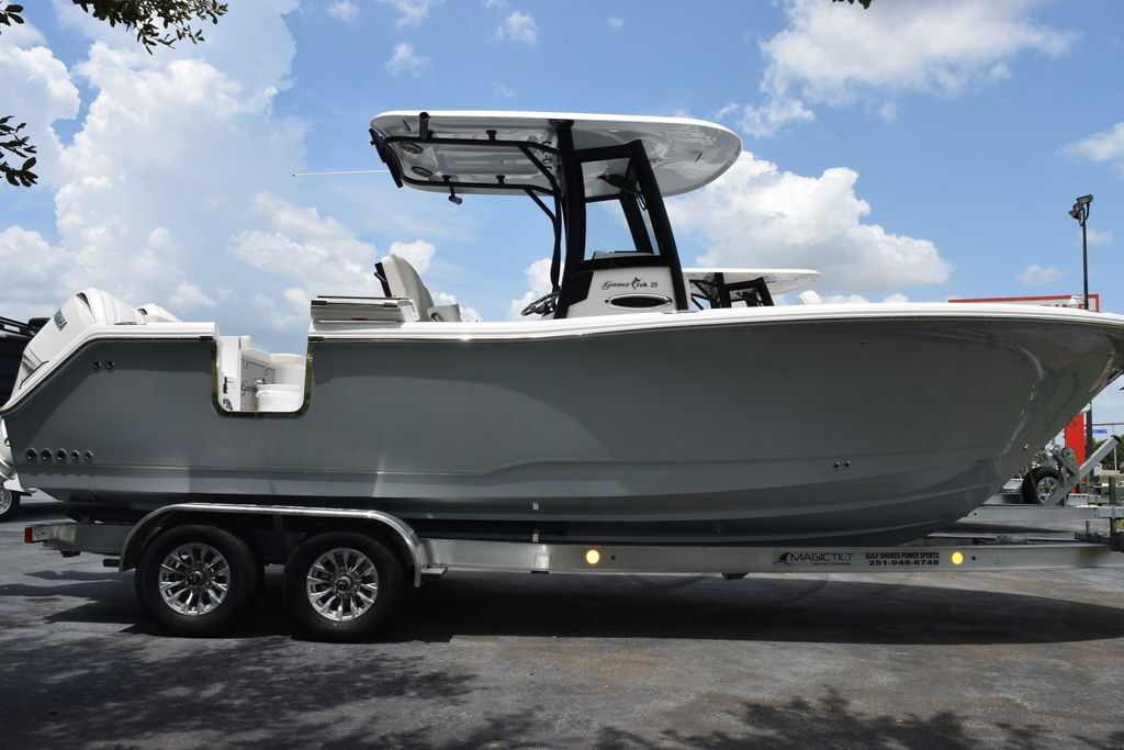 2027 Sea Hunt Gamefish 25 in gulf shores AL