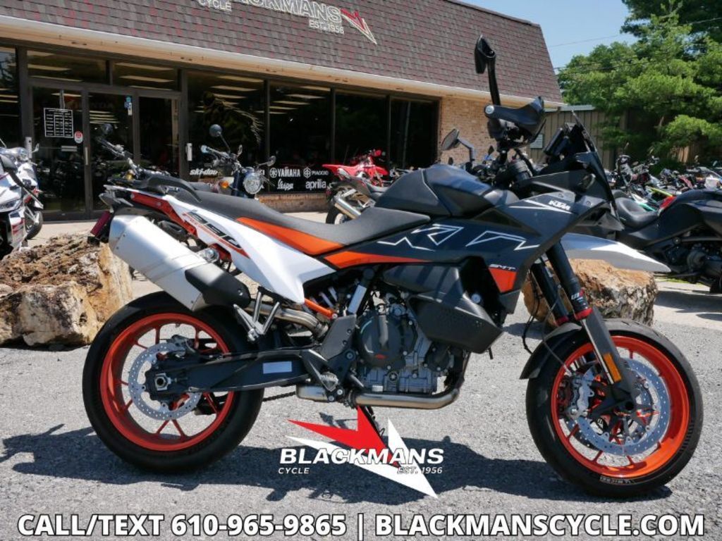 2024 KTM 890 SMT 890 in Emmaus, PA