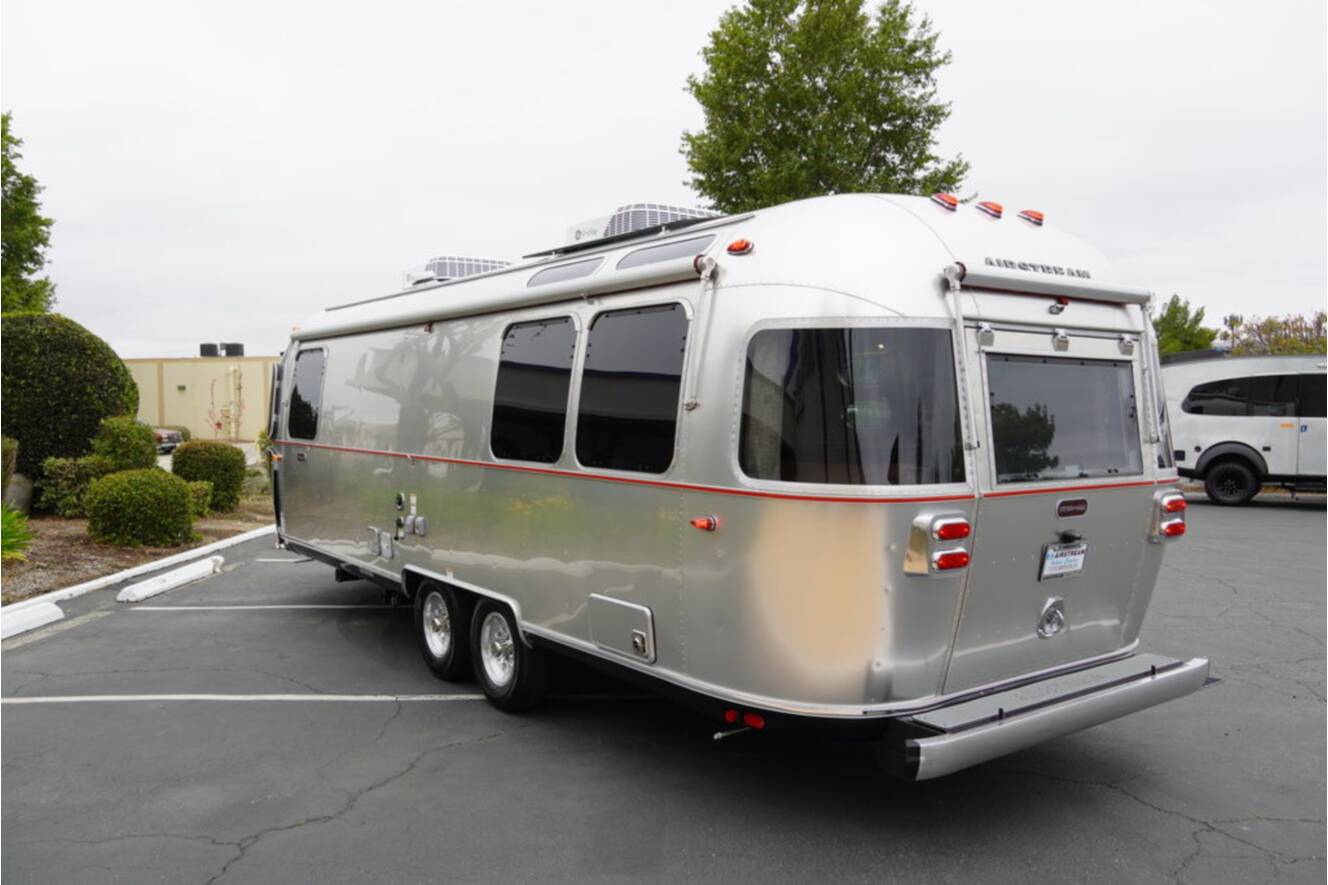 A photo of this 2026 Airstream Stetson*6666 27FBQ