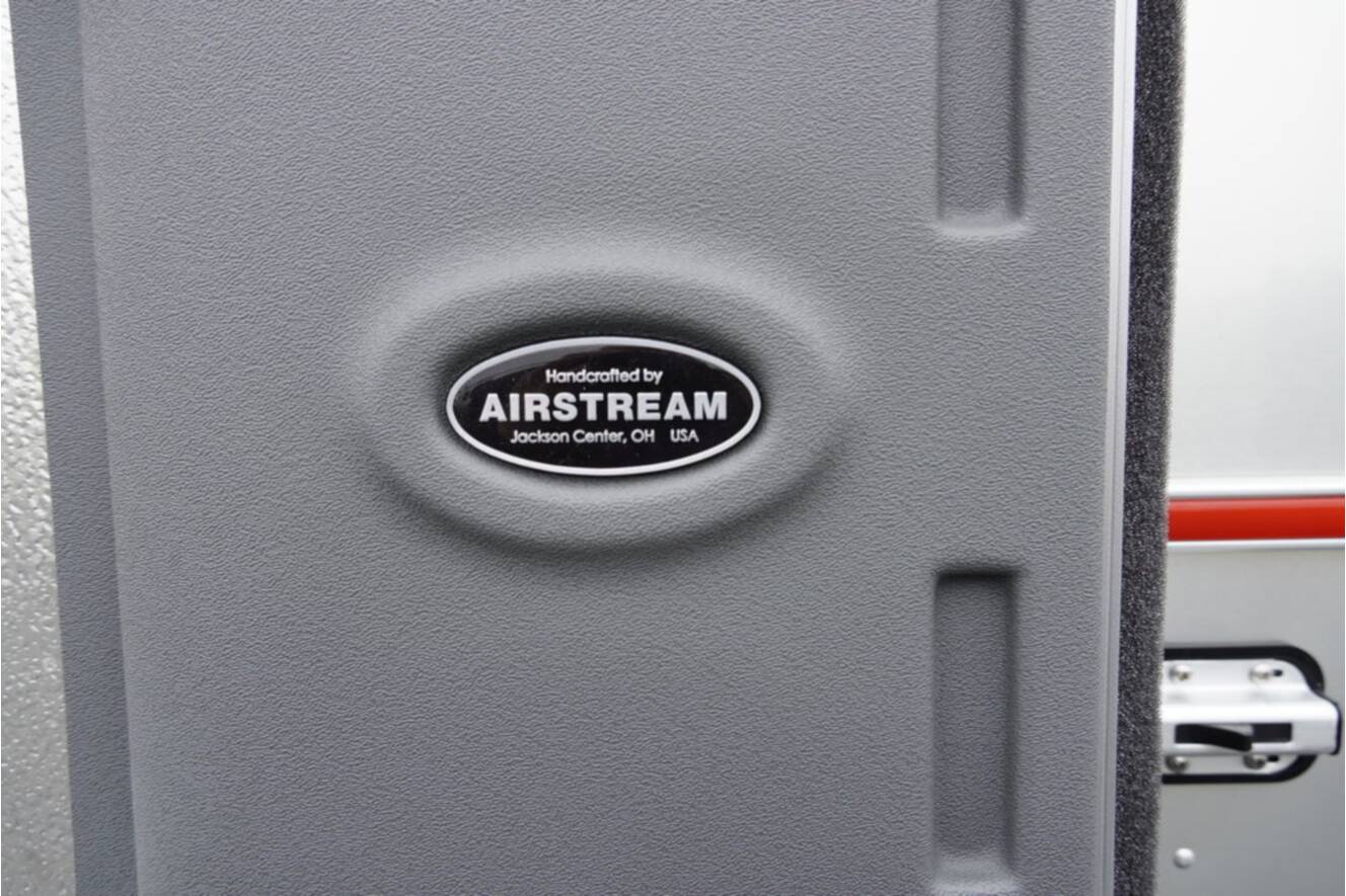 A photo of this 2026 Airstream Stetson*6666 27FBQ