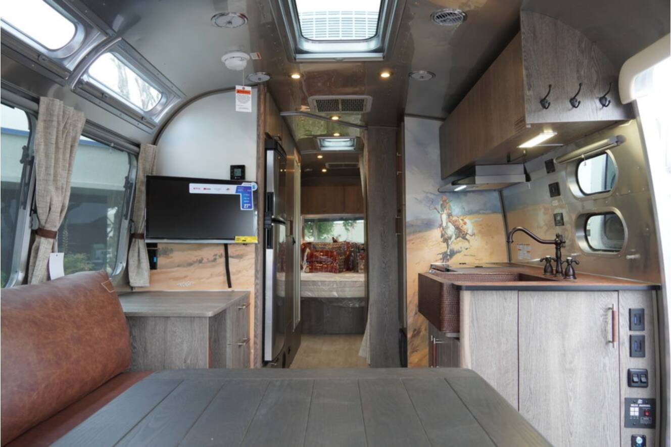 A photo of this 2026 Airstream Stetson*6666 27FBQ