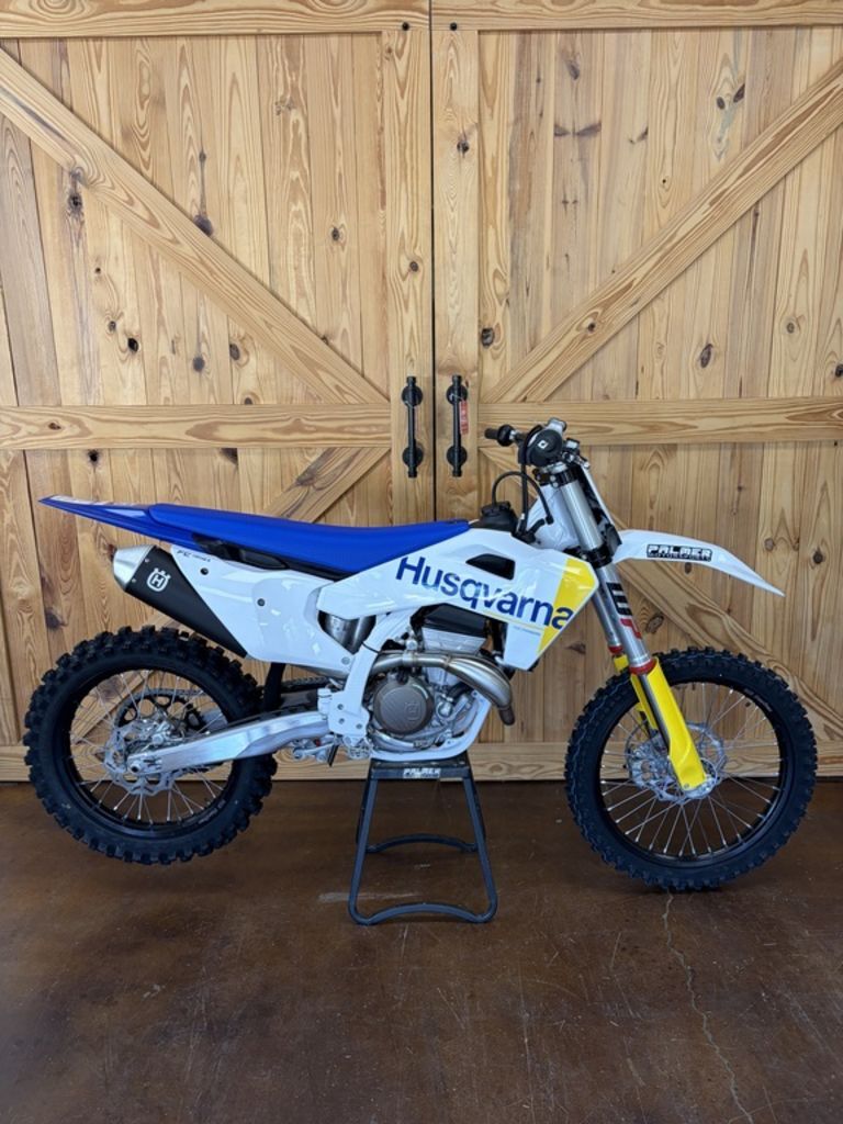 2027 Husqvarna® FC 350 350 in Denver, NC