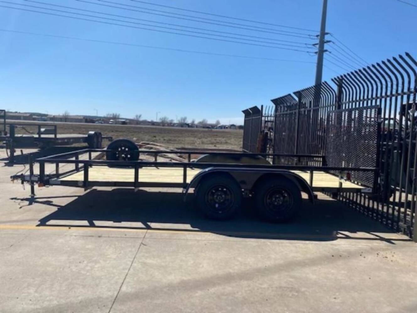 A photo of this 2026 Top Hat Trailers Medium Pipe Utility 16x83" MP