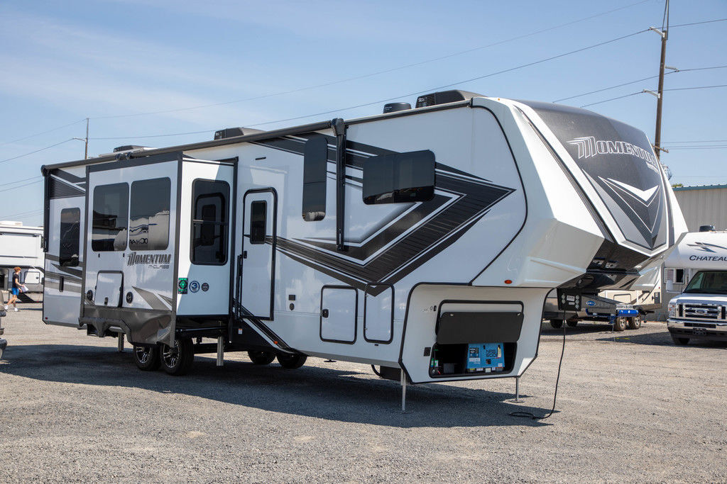 2024 Grand Design Momentum M-Class 351MS in moses lake WA