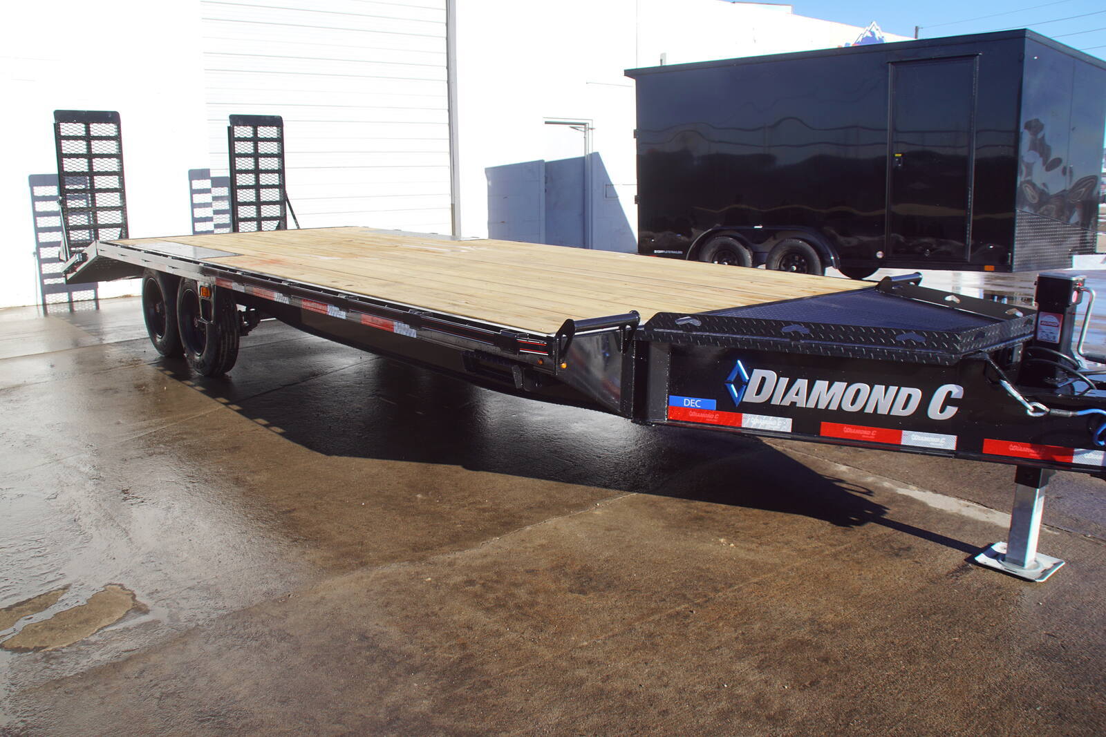 2025 Diamond C DEC 208 24' Deckover Equipment 18K GVWR in Henderson, CO