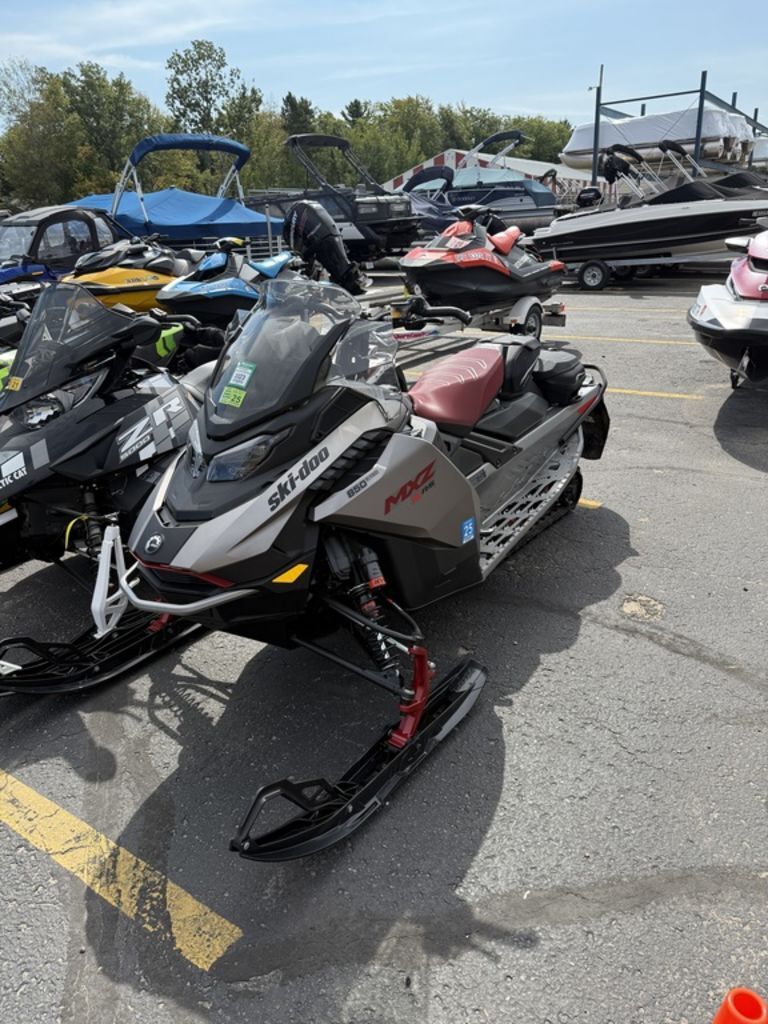 2023 Ski-Doo MXZ X-RS w/ Smart Shox Snowmobile snowmobile