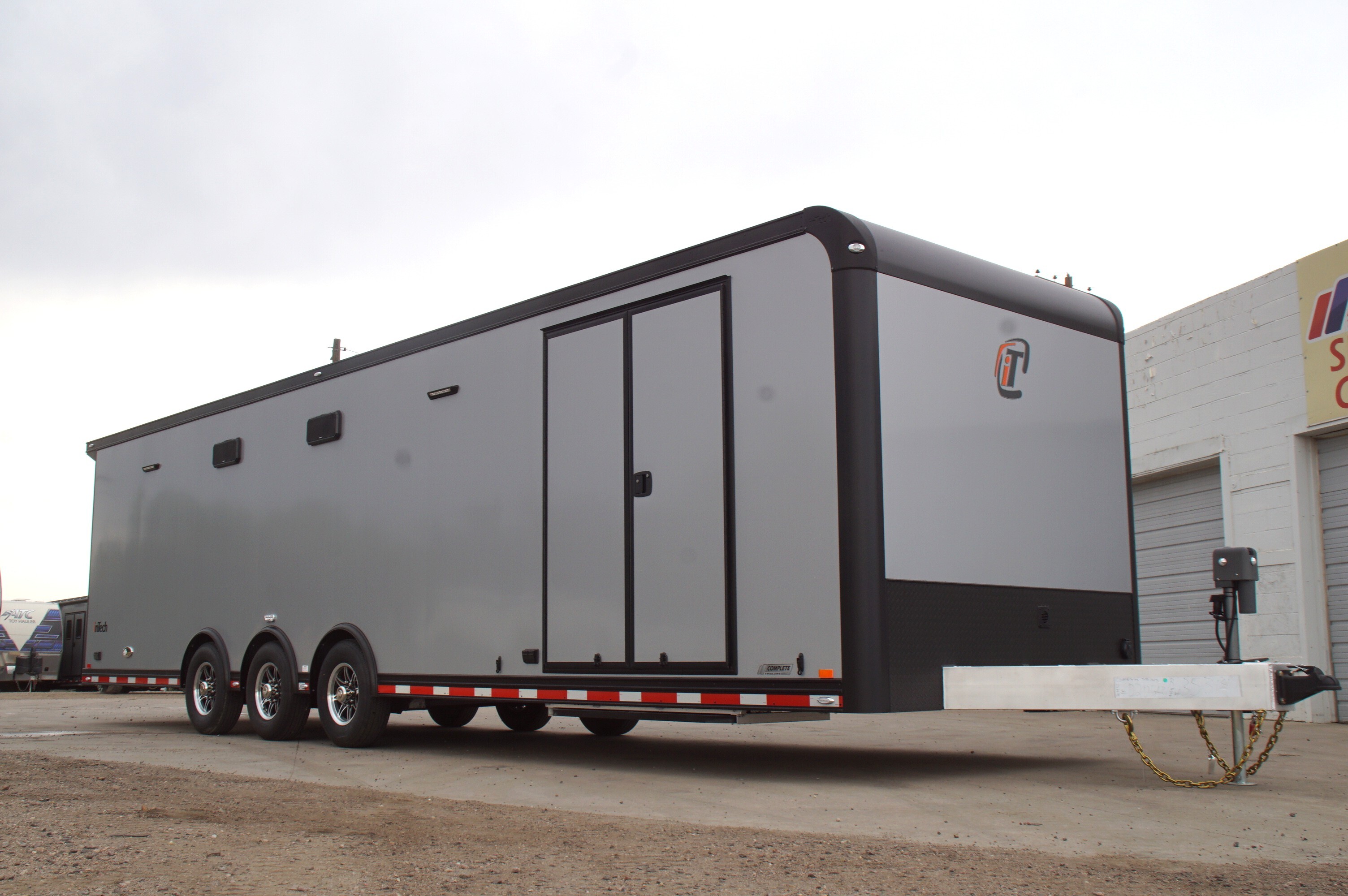 2025 INTECH TRAILERS 8.5 x32 Triple Axle Drag Racing in Henderson, CO