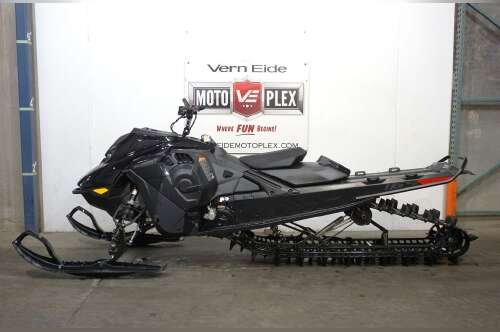 2025 Ski-Doo Summit® Adrenaline® with Edge Package 850 E-TEC 165 S 850 E-TEC 165 3.0 in sioux falls SD