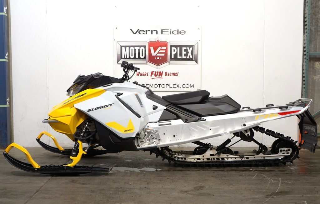 2025 Ski-Doo Summit® NEO 600 EFI - 55 Cobra 1.6 with FlexEdge in sioux falls SD