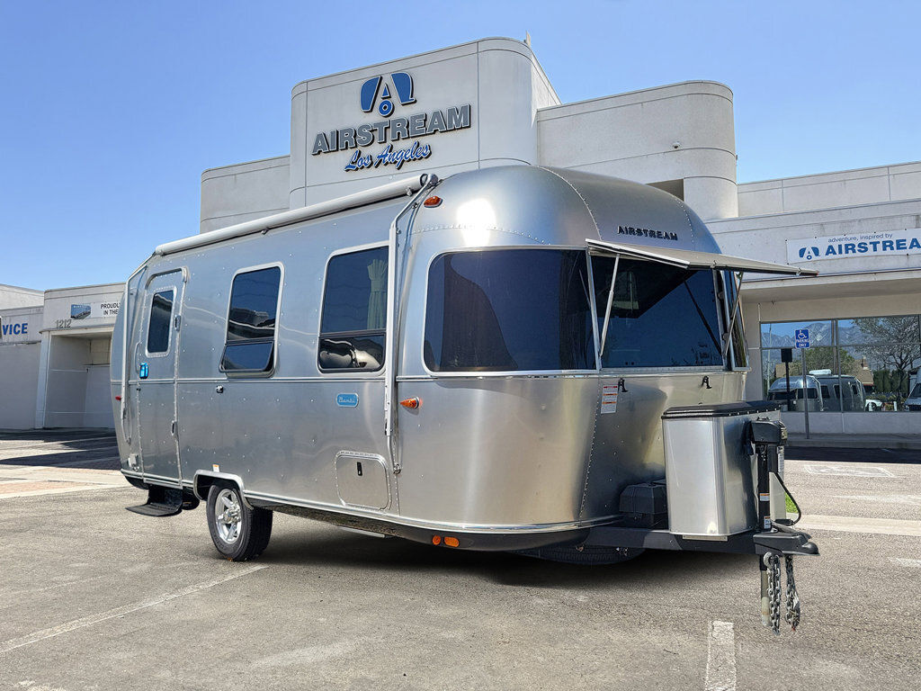 2025 Airstream Bambi ® 22FB in san gabriel CA