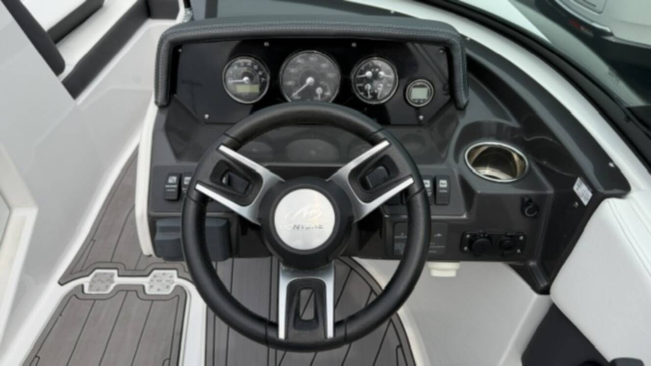 A photo of this 2023 Monterey M-22 Base
