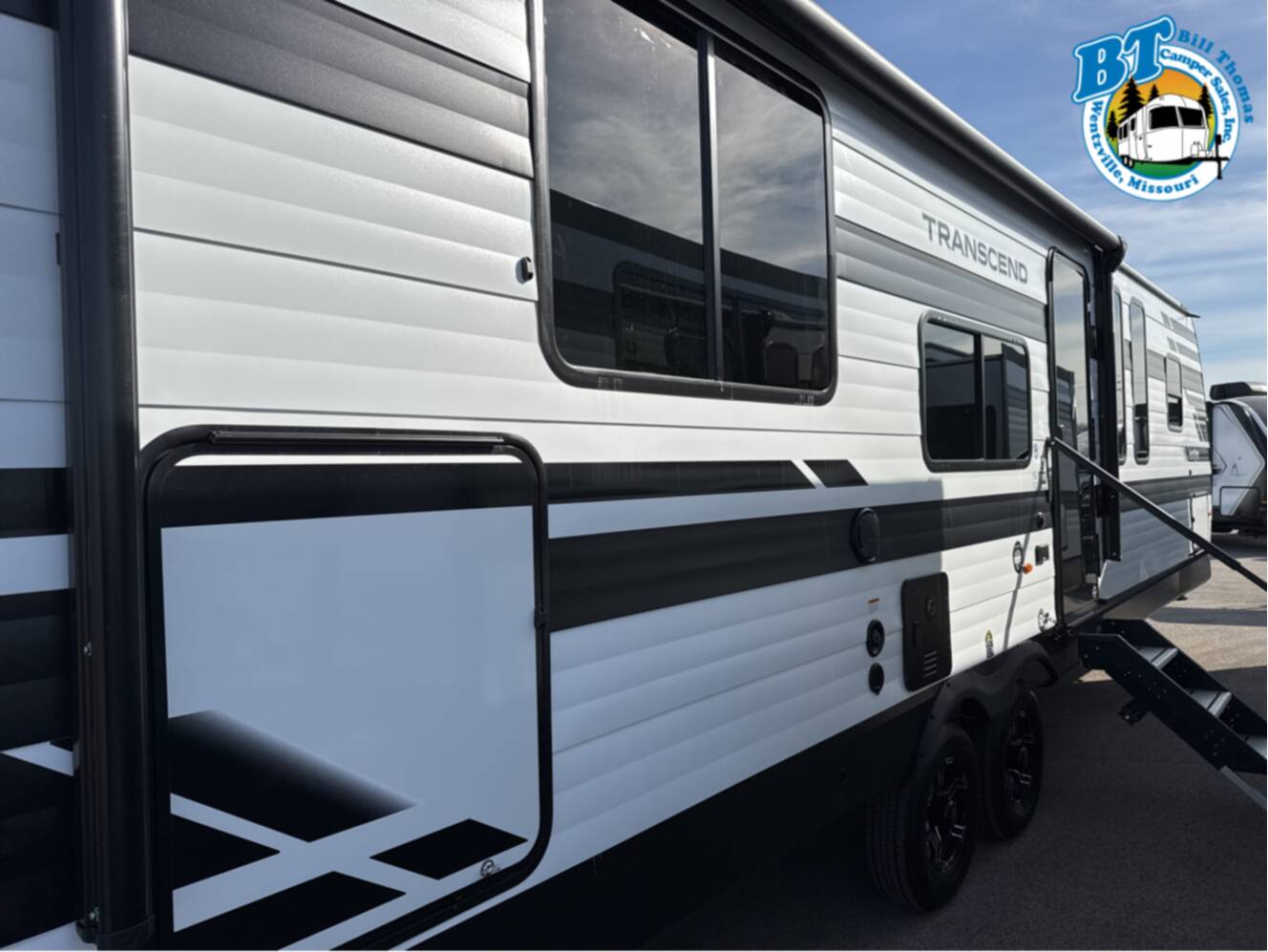 A photo of this 2026 Grand Design TRANSCEND 285RKT