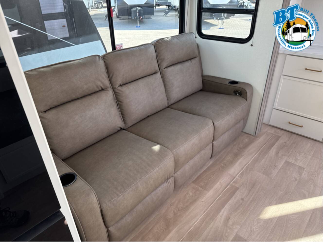 A photo of this 2026 Grand Design TRANSCEND 285RKT