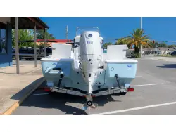 2027 Tidewater 2110 Bay Max