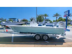 2027 Tidewater 2110 Bay Max