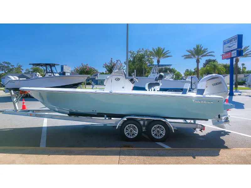 2027 Tidewater 2110 Bay Max
