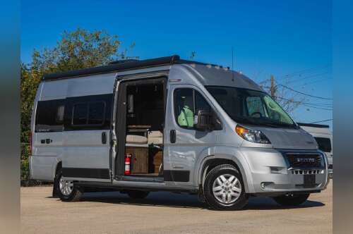 2022 Winnebago Travato 59K in seguin TX