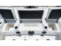 2027 Tidewater 2500 Carolina Bay