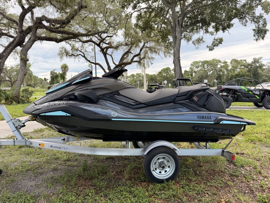 2025 Yamaha FX1900B-B HO in Sarasota, FL