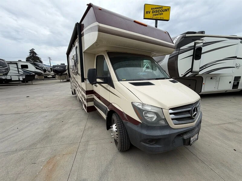 2016 Mercedes-Benz
