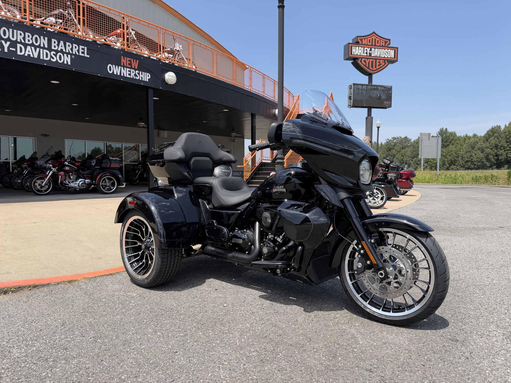 2026 Harley-Davidson Street Glide 3 Limited LIMITED in Winterville, NC