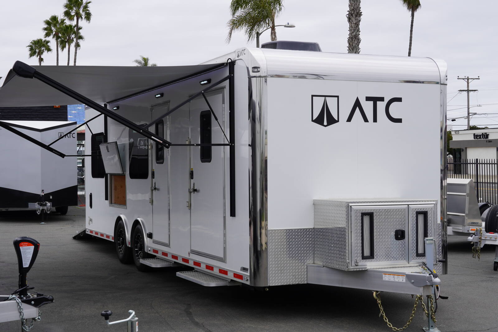 2025 ATC TRAILERS Pro 300C 28' Mobile Office in henderson CO