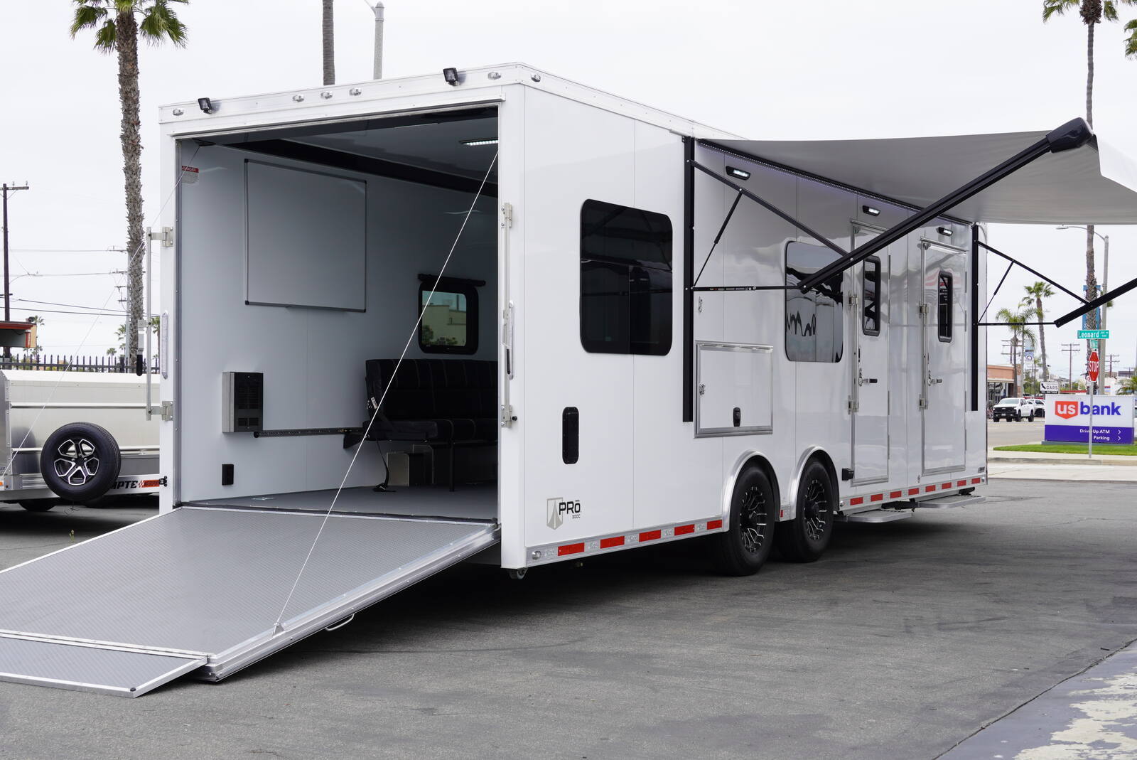 2025 ATC TRAILERS Pro 300C 28' Mobile Office in henderson CO