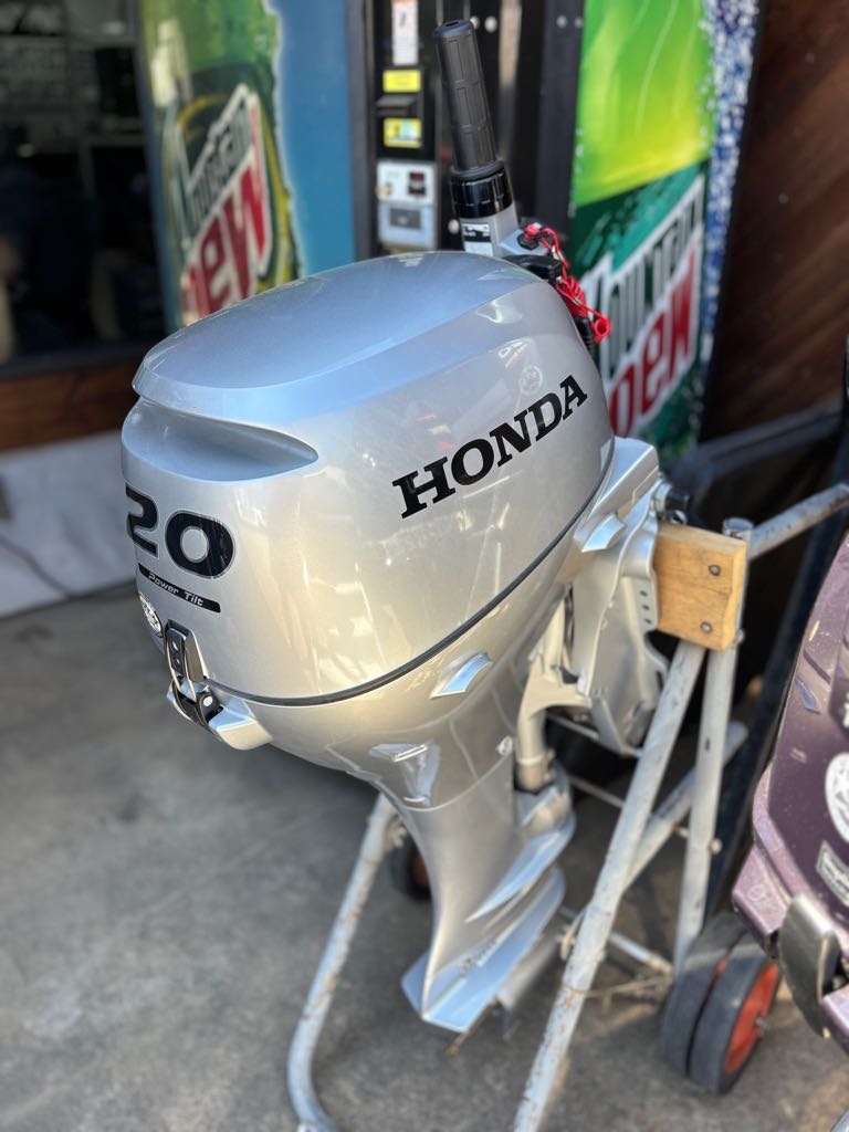 2022 Honda Marine 20 HP PORTABLE OUTBOARD in redding CA
