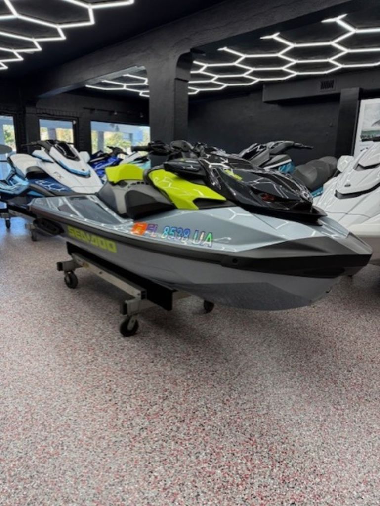 2025 Sea-Doo RXP-X 325 iBR Ice Metal / Manta Green in tequesta FL