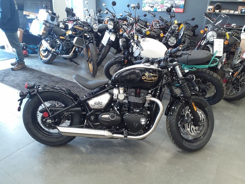 2025 Triumph Bobber 1200 GOLD LINE in Augusta, ME