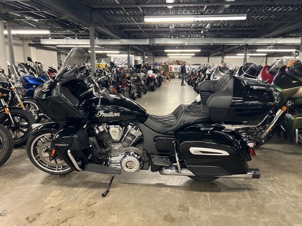 2022 Indian Motorcycle® PURSUIT in Augusta, ME