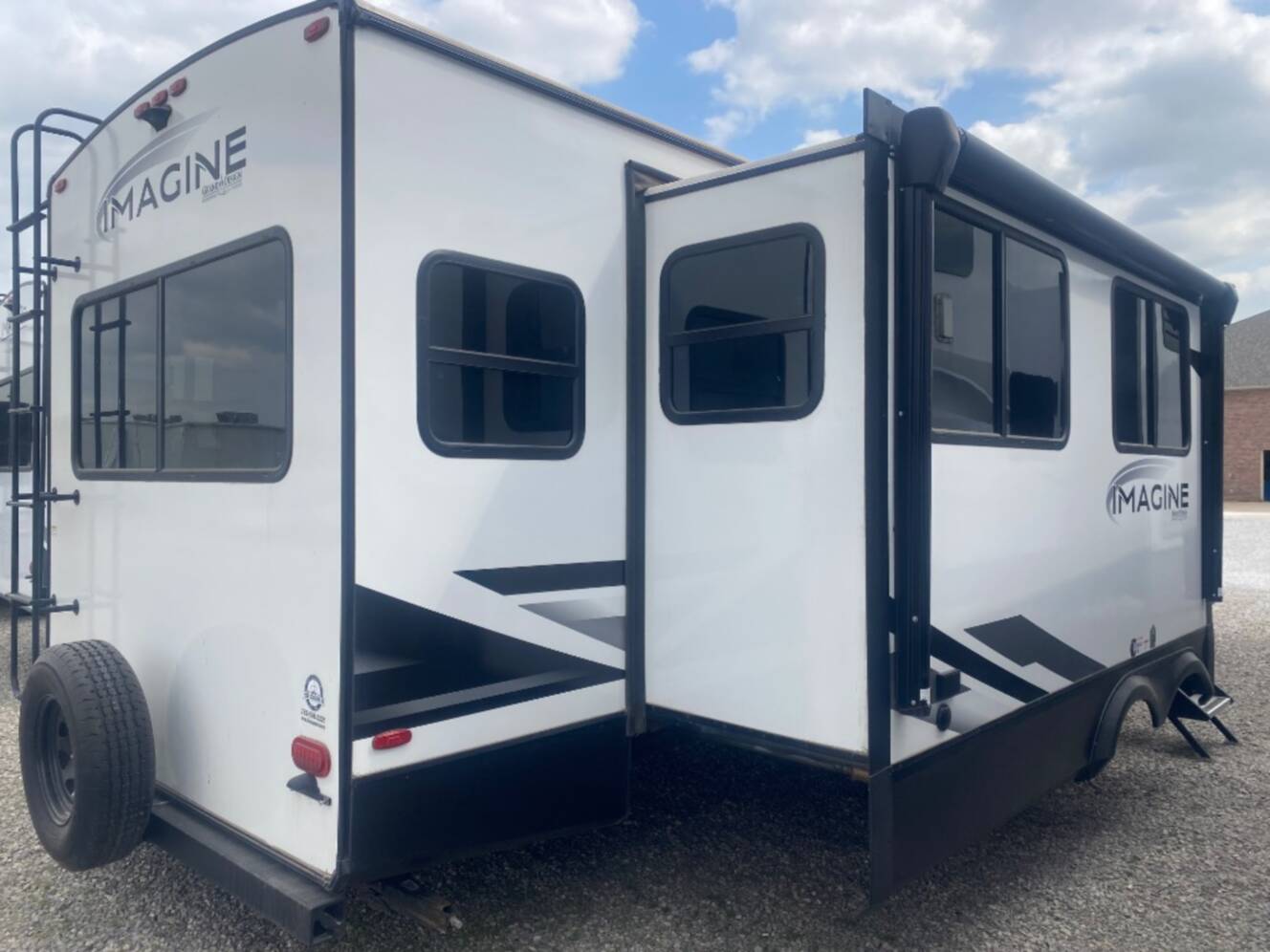 A photo of this 2022 Grand Design Imagine 2970RL