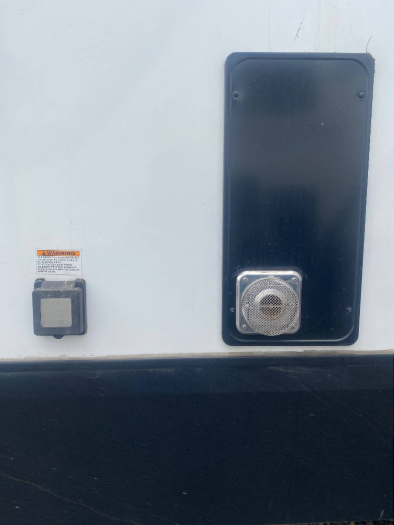 A photo of this 2022 Grand Design Imagine 2970RL