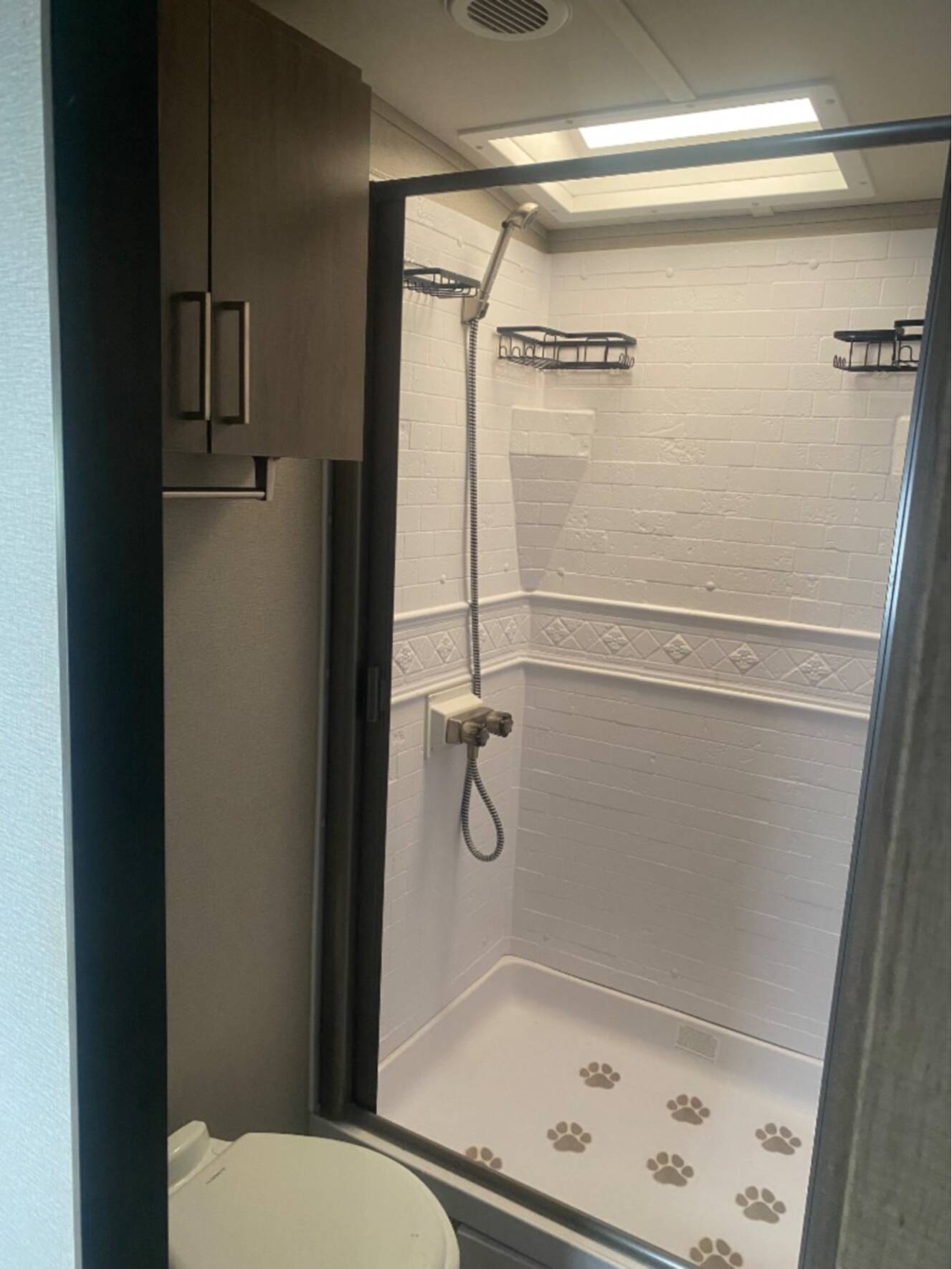 A photo of this 2022 Grand Design Imagine 2970RL