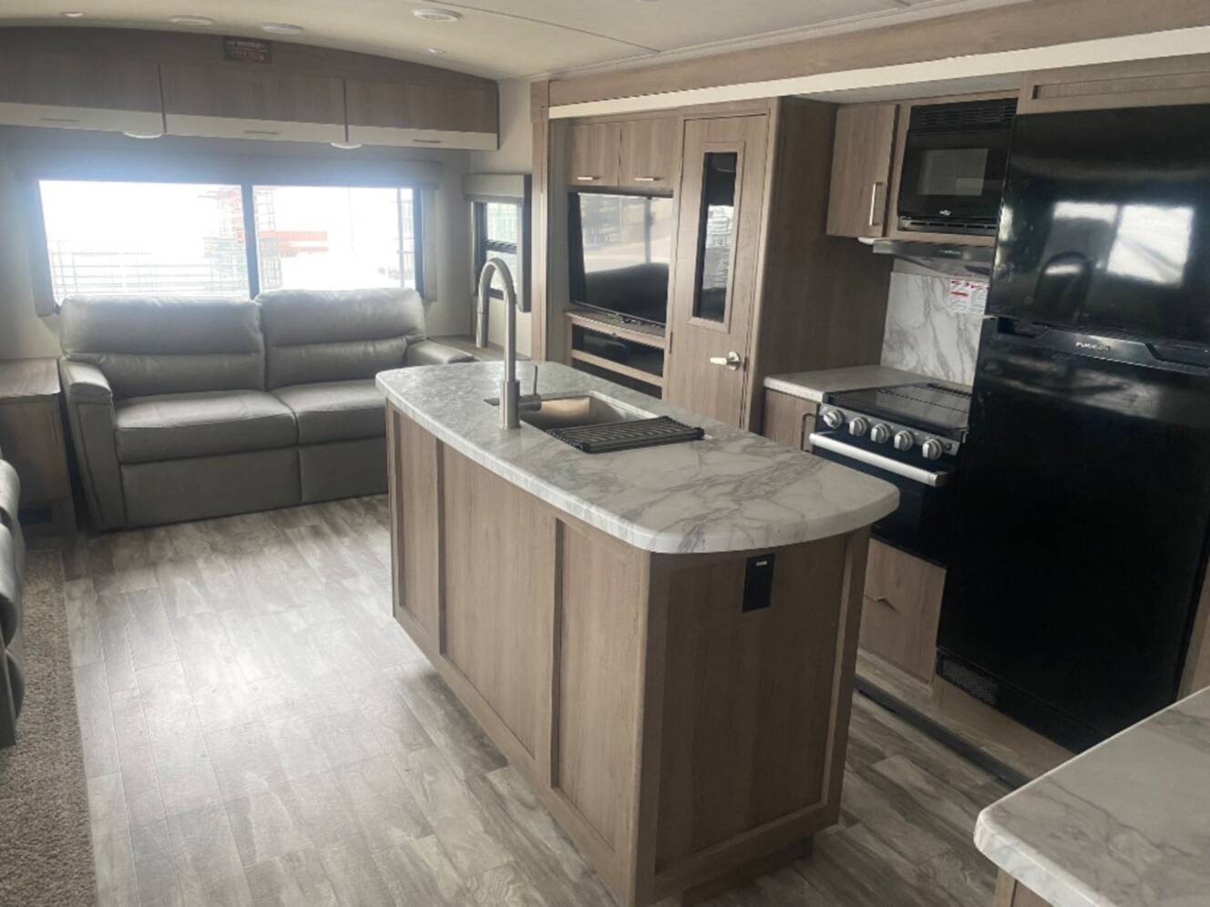 A photo of this 2022 Grand Design Imagine 2970RL