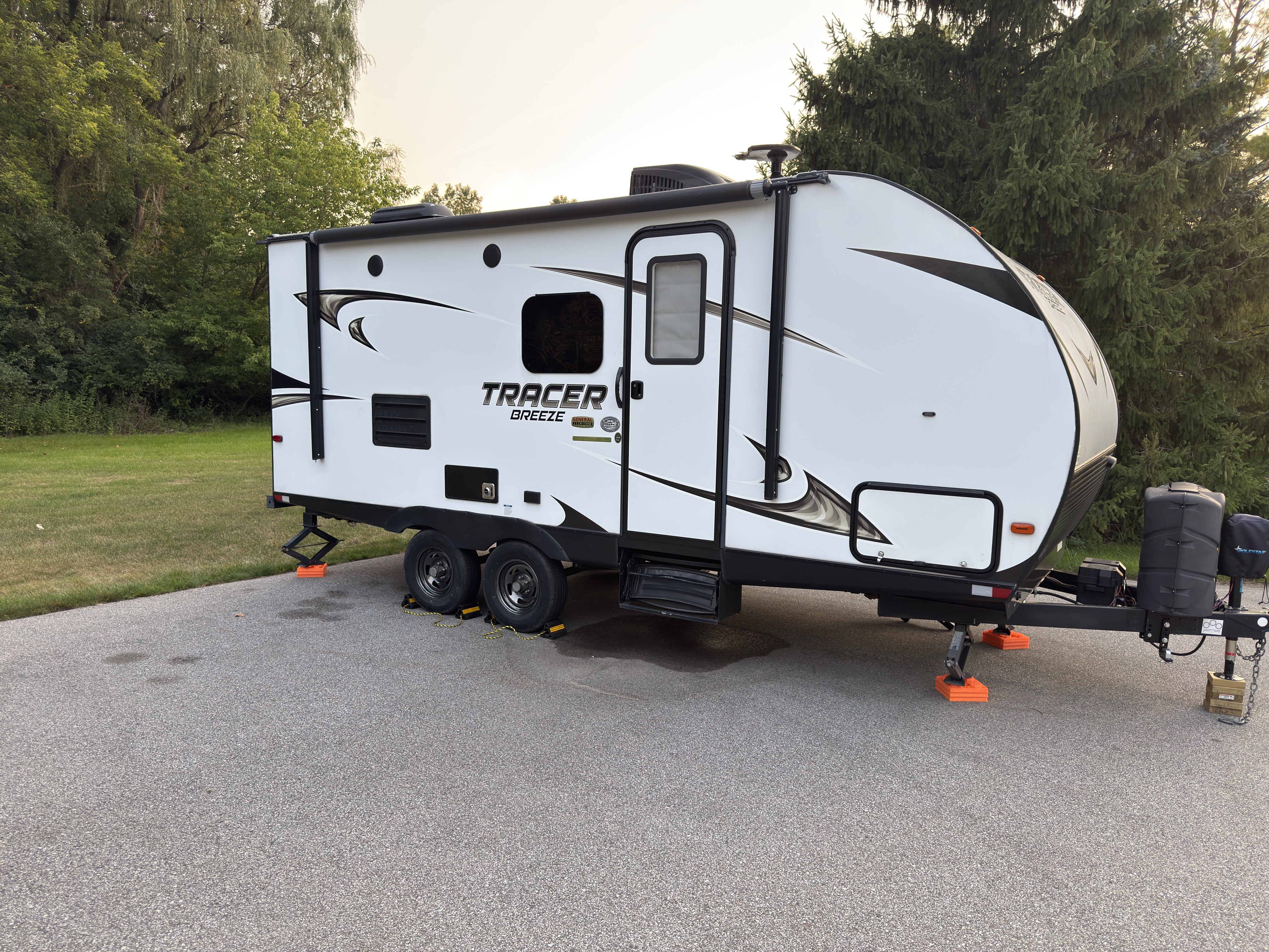 2019 Prime Time TRACER BREEZE 19MRB in flushing MI