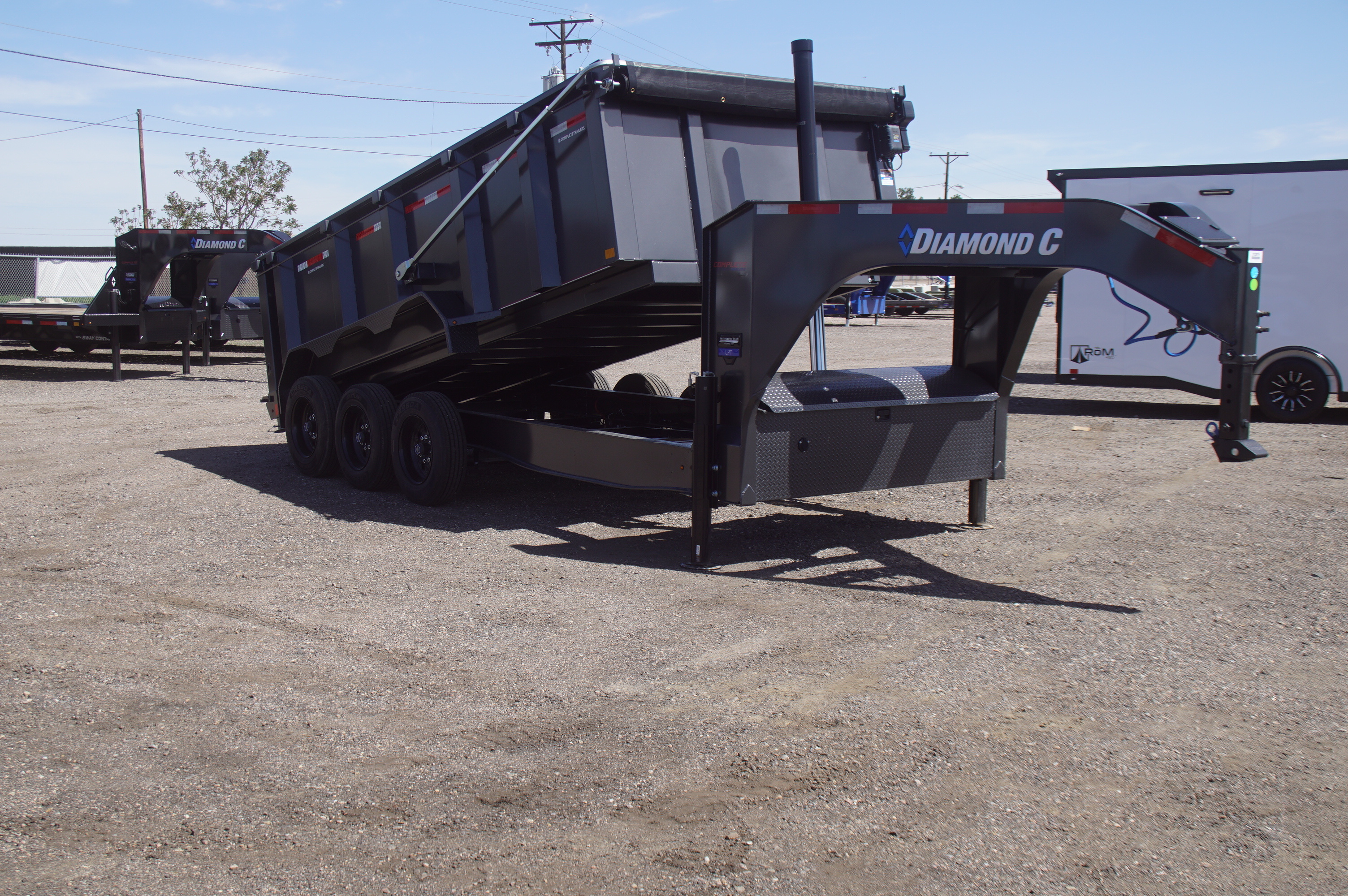 2026 Diamond C LPT 307 16' Gooseneck Dump 24K GVWR in henderson CO