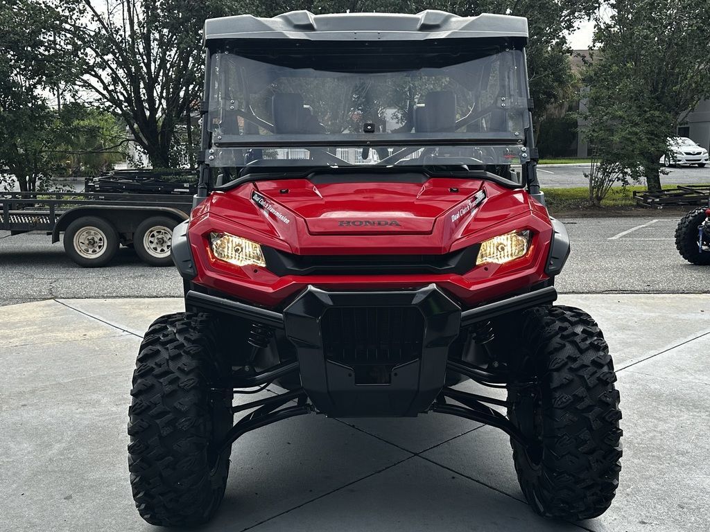 2024 Honda® Pioneer 1000-6 Deluxe Crew in albany GA