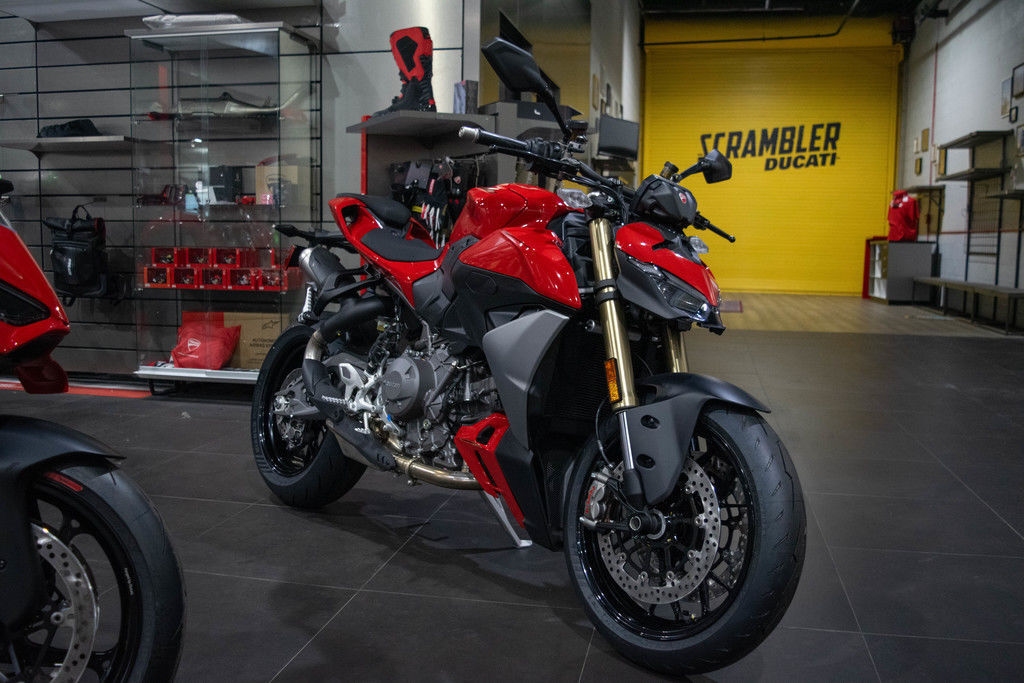 2026 Ducati Streetfighter V2 V2 in Hobe Sound, FL