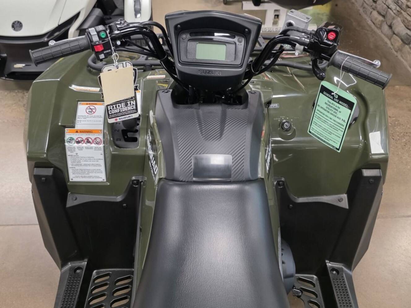 A photo of this 2026 Suzuki KingQuad 750AXi