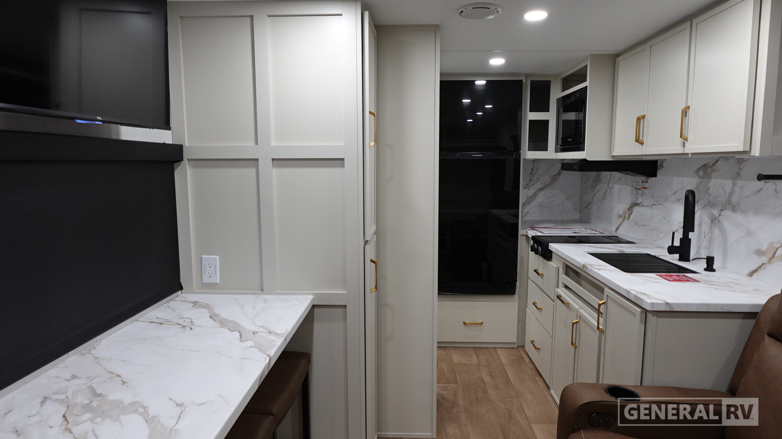 View more photos of this listing
