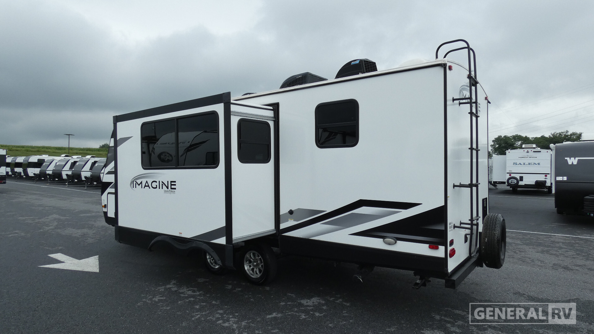 2022 Grand Design IMAGINE 2400BH in elizabetown PA