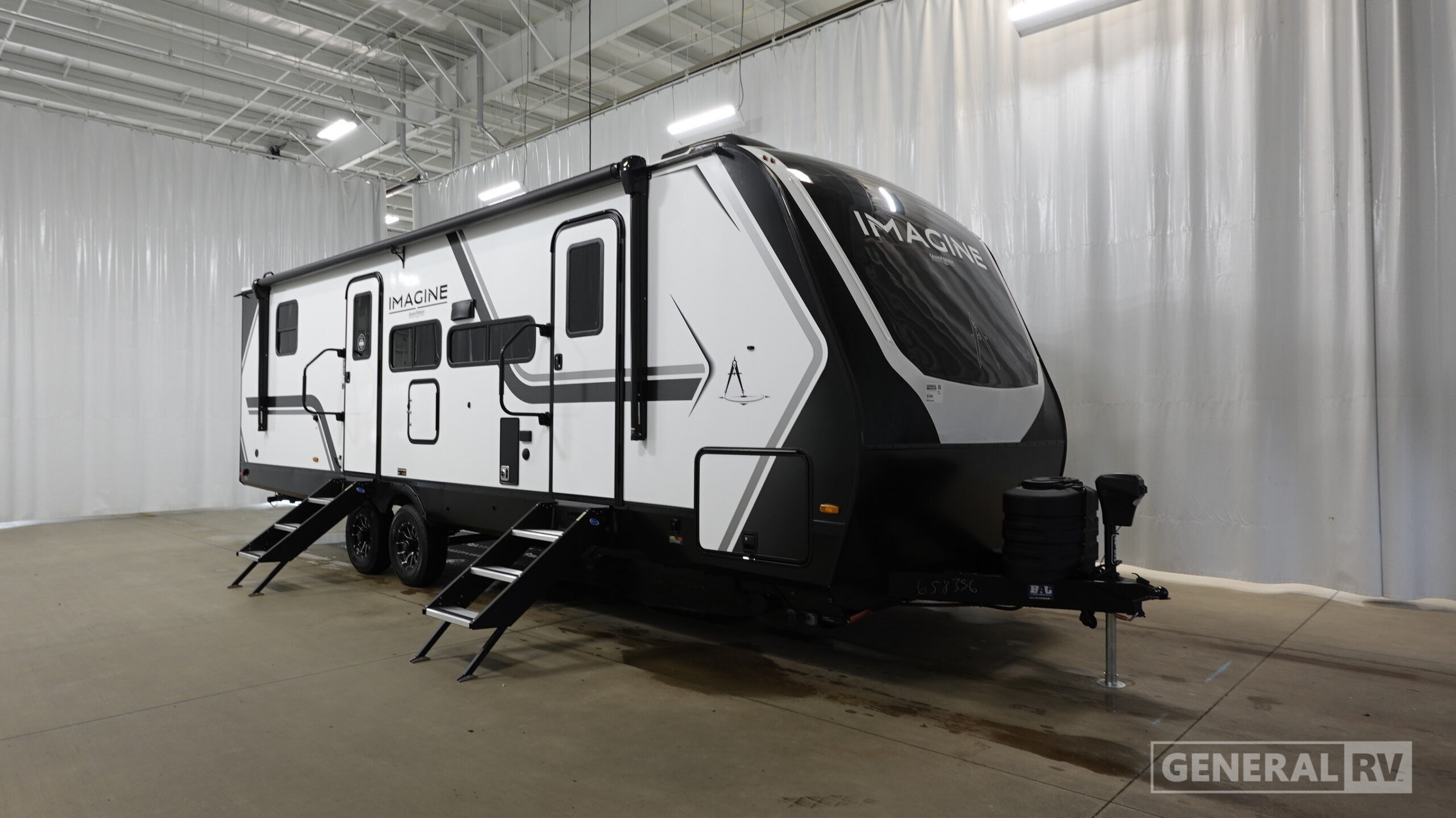 2027 Grand Design IMAGINE 2810BH RV