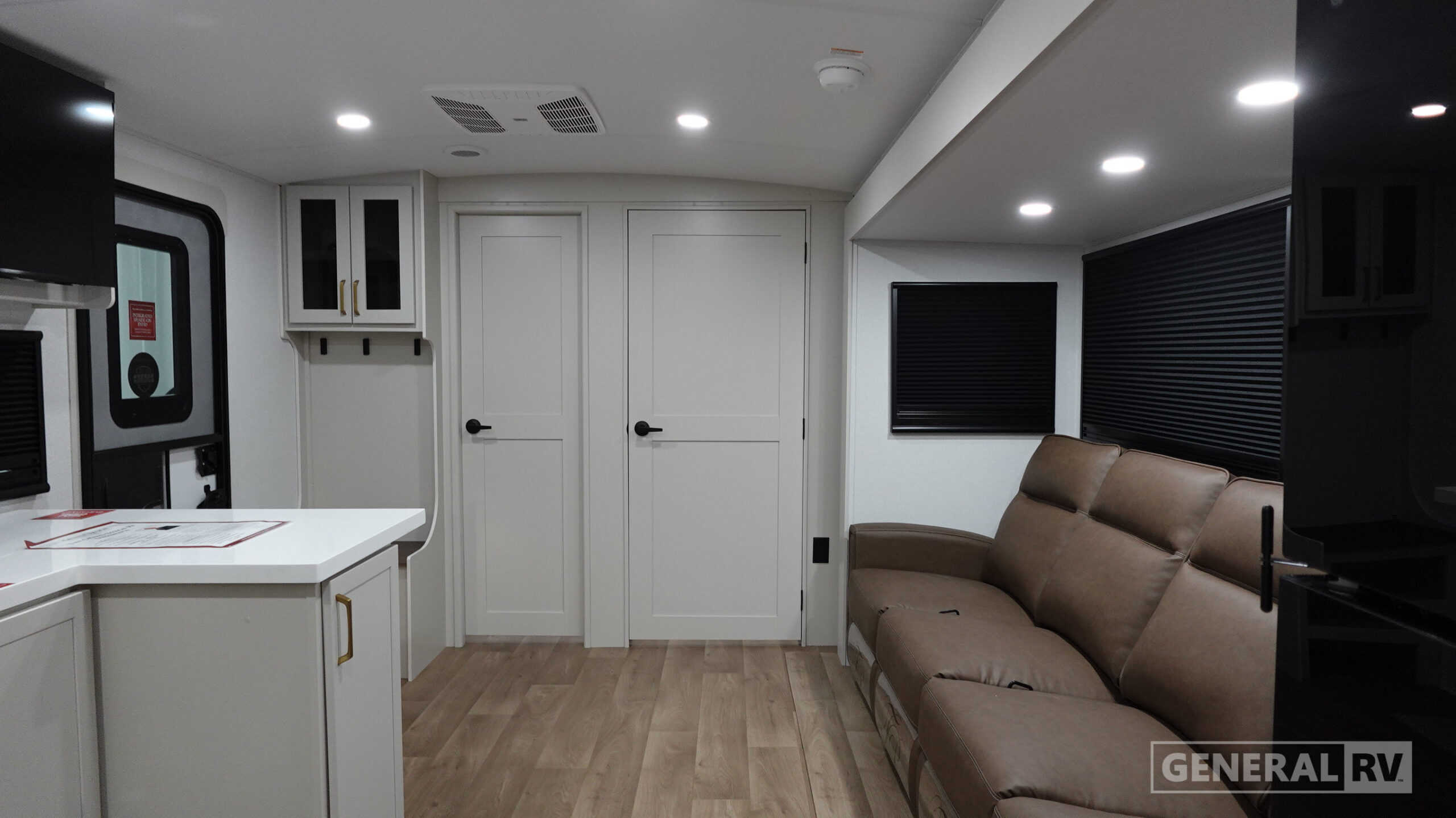 2027 Grand Design IMAGINE 2810BH in winter garden FL